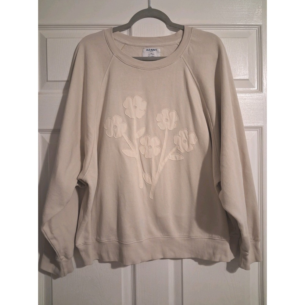 Women's 2X Beige Floral Applique Sweatshirt Cottagecore Cozy Neutral Pullover